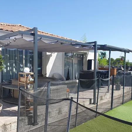Tres Belle Avec Piscine Et Jaccuzi