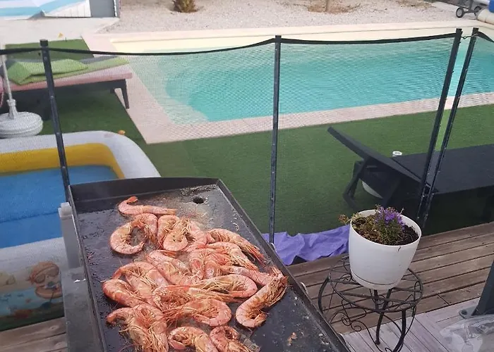 Tres Belle Avec Piscine Et Jaccuzi Вилла